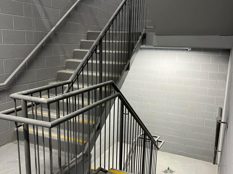 stairwell-guardrails-steel-work-solutions-toront-mississauga-brampton-hamilton (5)